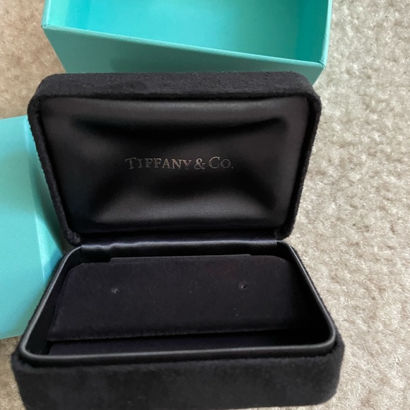 Chanel Tiffany boxes - Picture 11 of 13